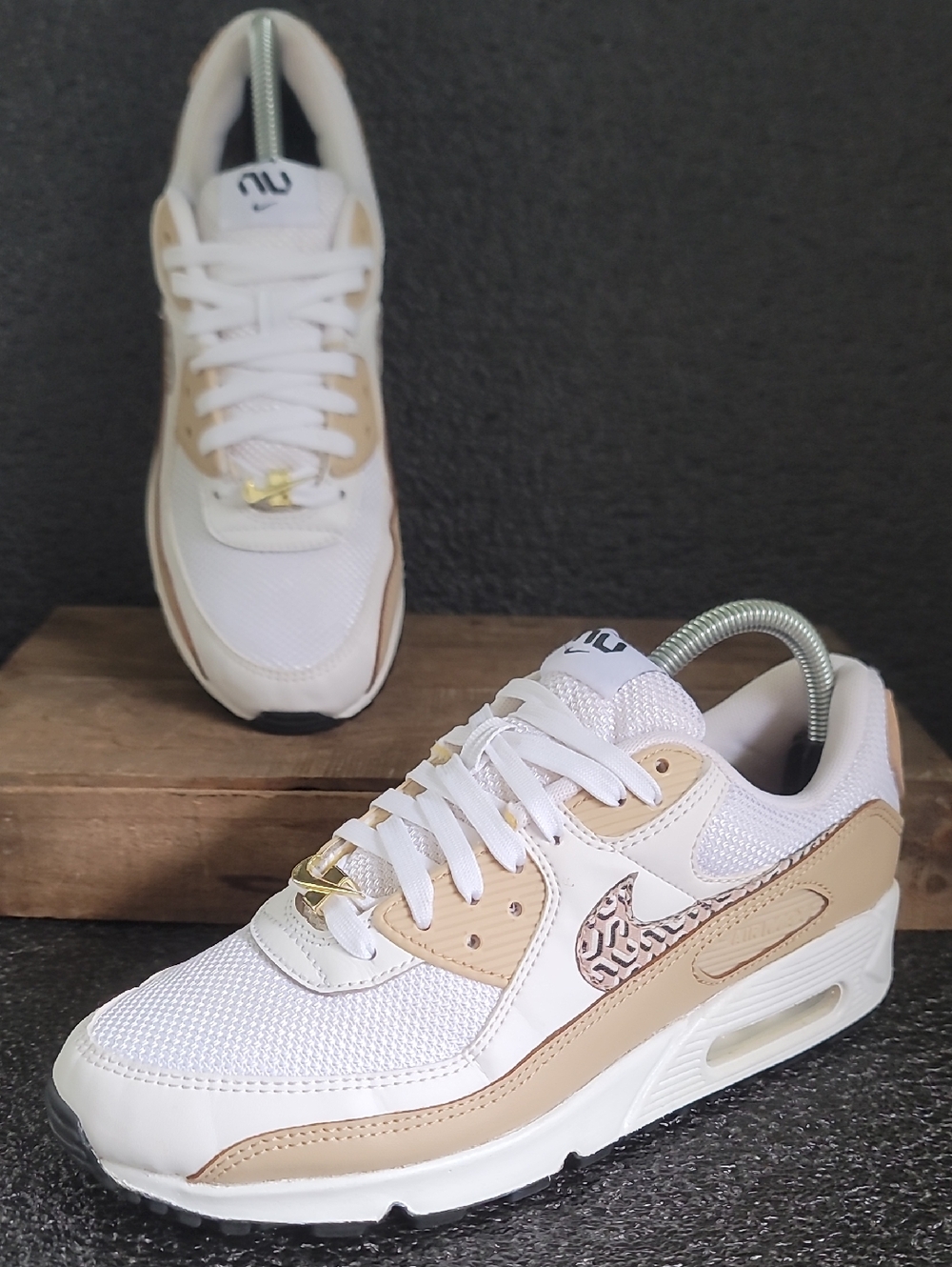 Nike Air Max 90 'United In Victory' "White/Hemp" Wmns 8.5 Ships Today - Picture 2 of 16
